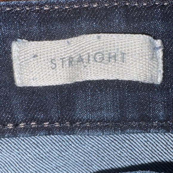 LOGO~ Lori Goldstein Women's ombré Straight Leg ankle Jeans - Dark to Light Blue - Picture 5 of 9